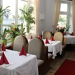 Rheinischer Hof מלון גלדרן