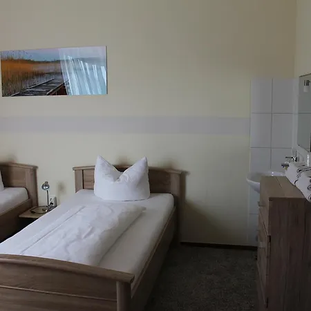 Rheinischer Hof Otel 2*